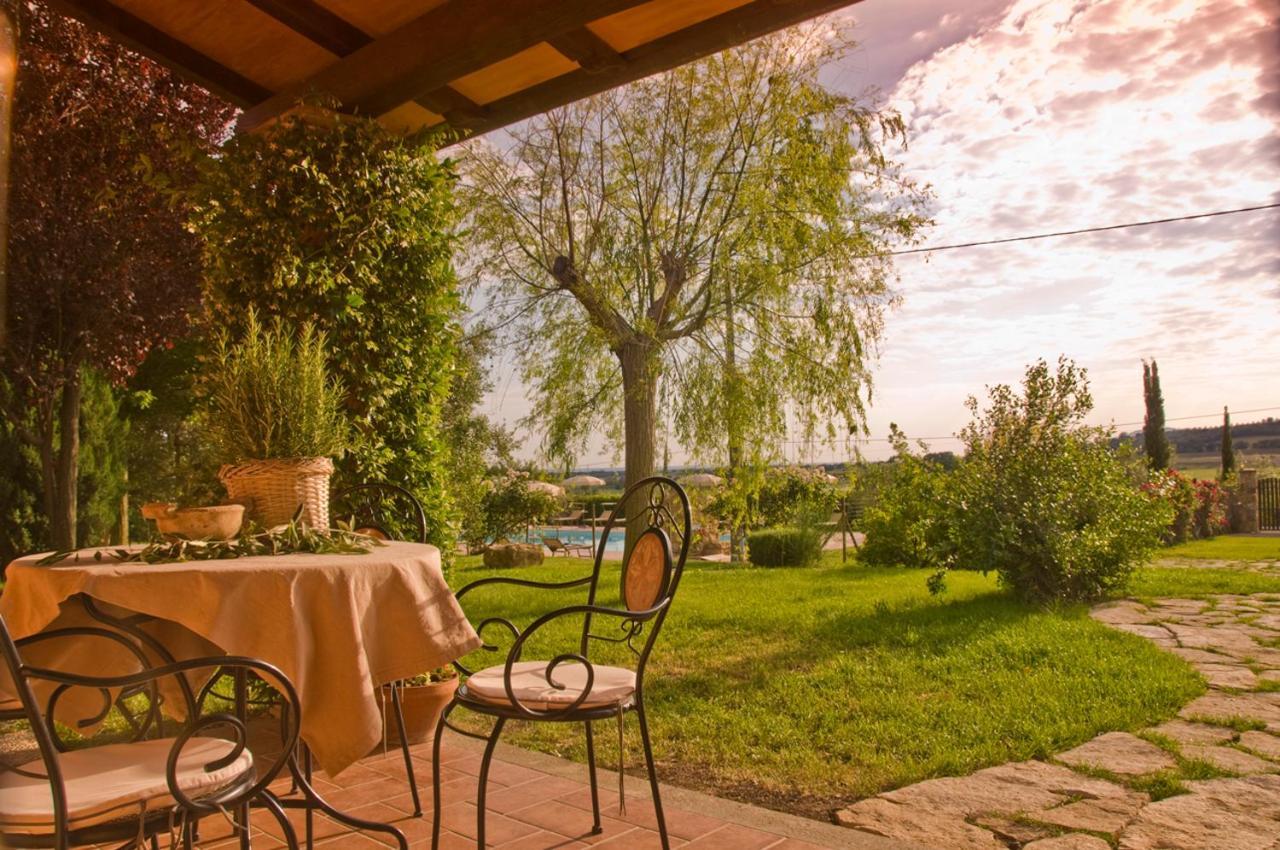 Agriturismo Poggio Di Maremma Pescia Romana Bagian luar foto