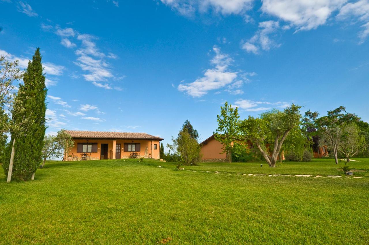 Agriturismo Poggio Di Maremma Pescia Romana Bagian luar foto