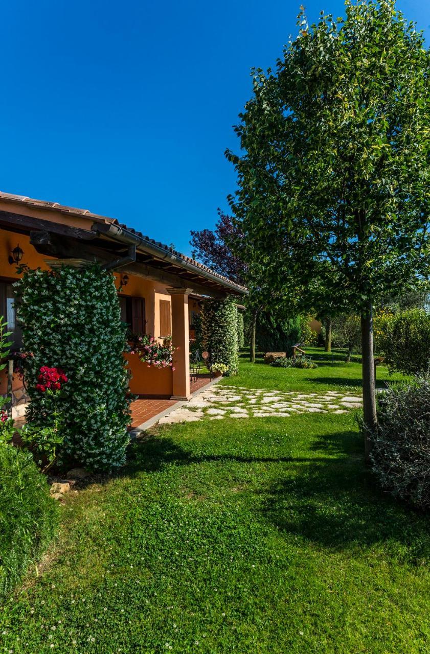 Agriturismo Poggio Di Maremma Pescia Romana Bagian luar foto