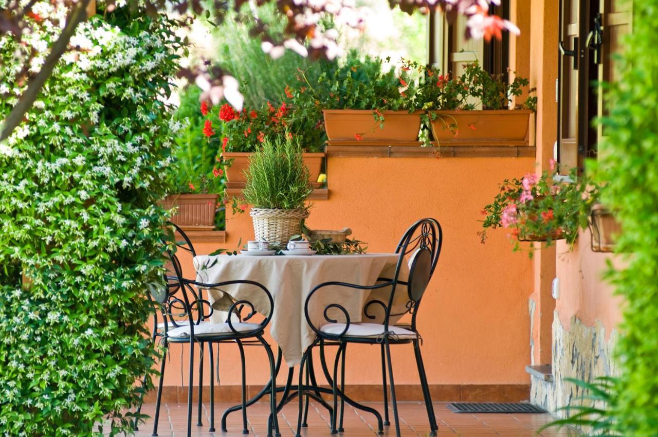 Agriturismo Poggio Di Maremma Pescia Romana Bagian luar foto